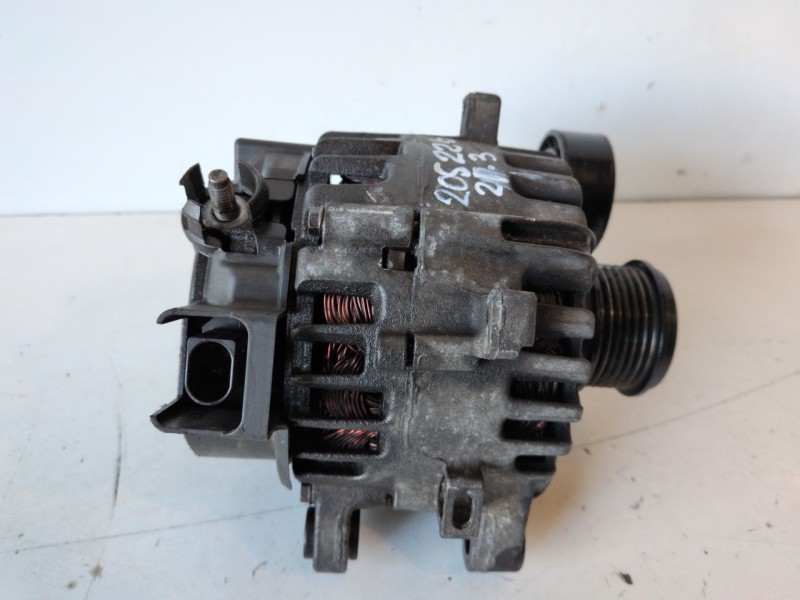 Recambio de alternador para ford transit/tourneo custom combi (ttf) ymf6 referencia OEM IAM GK2T10300AE  