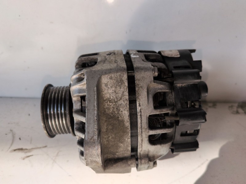 Recambio de alternador para renault kangoo i (f/kc0) f8q632 referencia OEM IAM TG8S025  