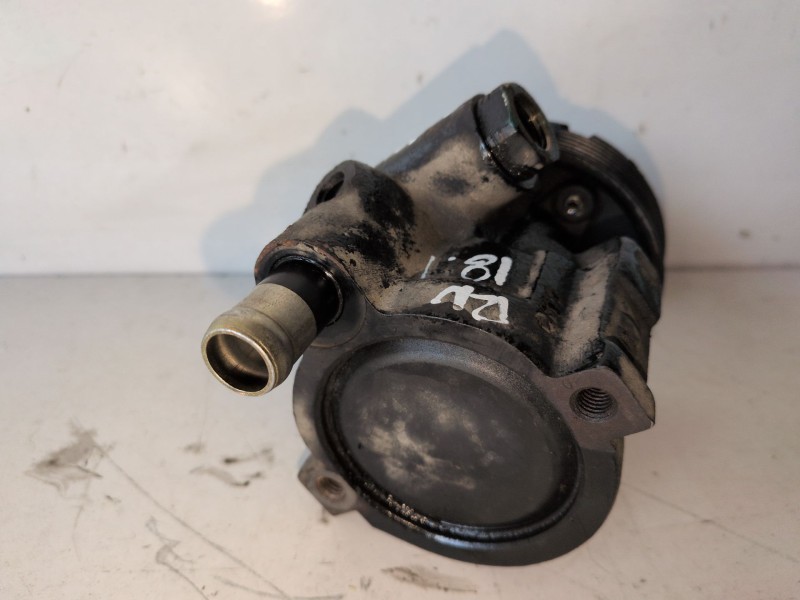 Recambio de bomba direccion para renault kangoo i (f/kc0) f8q632 referencia OEM IAM 26043475RG  