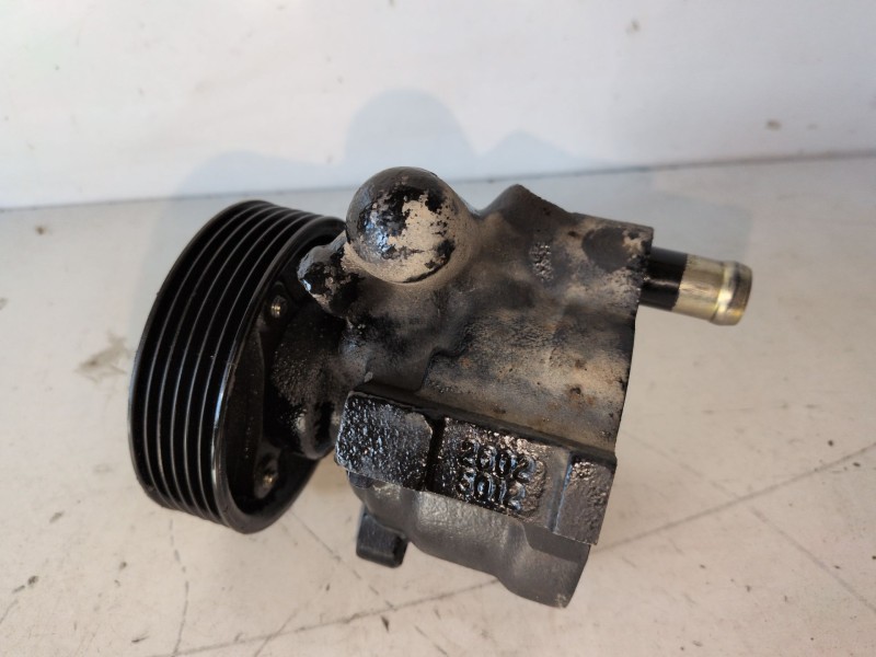 Recambio de bomba direccion para renault kangoo i (f/kc0) f8q632 referencia OEM IAM 26043475RG  