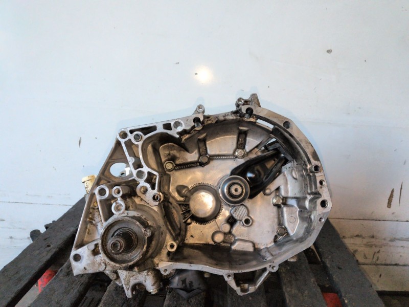 Recambio de caja cambios para renault clio i fase i / ii (b/c57) e7j710 referencia OEM IAM JB1080  