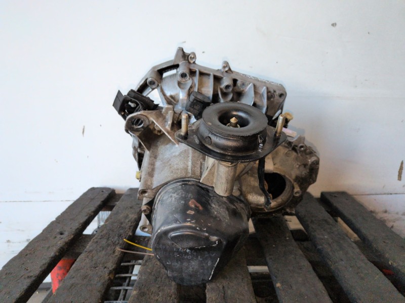 Recambio de caja cambios para renault clio i fase i / ii (b/c57) e7j710 referencia OEM IAM JB1080  
