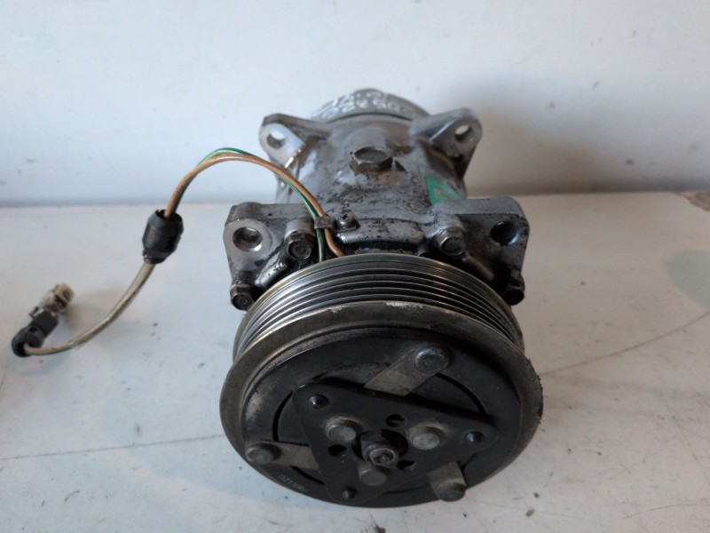 Recambio de compresor aire acondicionado para peugeot partner (s1)(07.1996) wjy referencia OEM IAM 1227F  