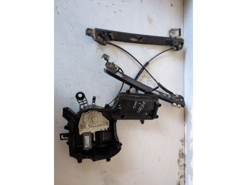 Recambio de elevalunas delantero izquierdo para seat leon (1p1) bxe referencia OEM IAM 1K0959793M  