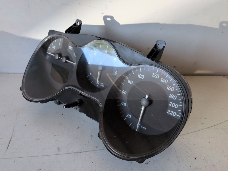 Recambio de cuadro instrumentos para seat leon (1p1) bxe referencia OEM IAM 1P0920823G  