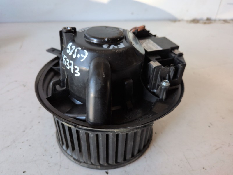 Recambio de ventilador calefaccion para seat leon (1p1) bxe referencia OEM IAM 3C0907521B  