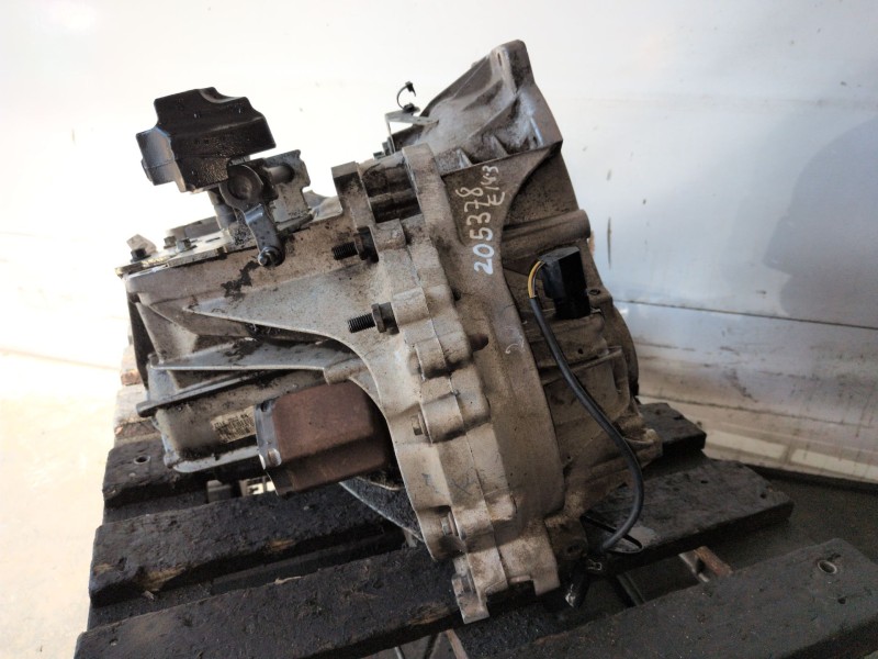 Recambio de caja cambios para ford transit connect (tc7) r2pa referencia OEM IAM 2T1R7002BH  