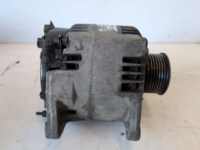 Recambio de alternador para land rover discovery (salljg/lj) d21l referencia OEM IAM 54022459  