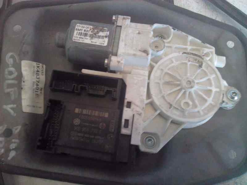 Recambio de elevalunas delantero derecho para volkswagen golf v (1k1)(10.2003) referencia OEM IAM 1K0959701B/1K0959793C  