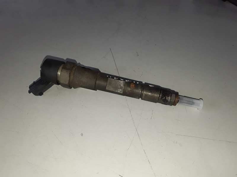 Recambio de inyector para renault scenic rx4 (ja0) f9q796 referencia OEM IAM 0445110160B/8200283583  