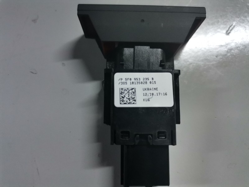 Recambio de warning para seat leon st 5f8 cjxc referencia OEM IAM 5F0953235B  