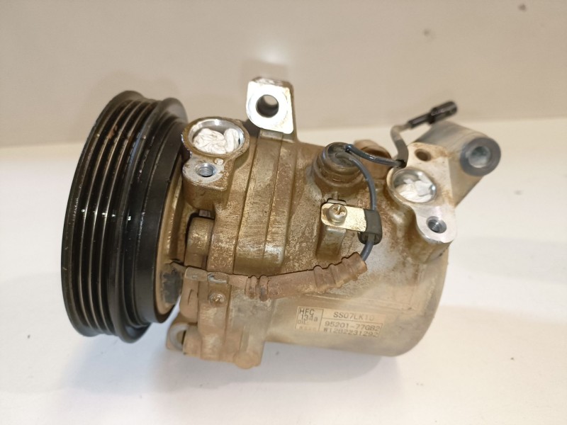 Recambio de compresor aire acondicionado para suzuki jimny (sn/fj) m13a referencia OEM IAM 9520177GB2  