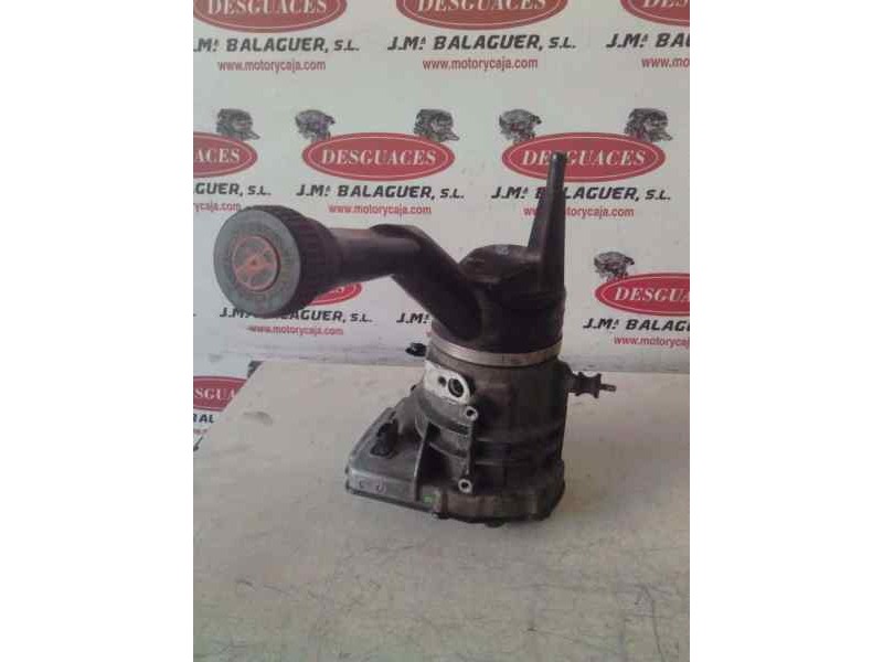 Recambio de bomba servodireccion para peugeot partner furgón referencia OEM IAM 9686207080 / TRW A00015822  