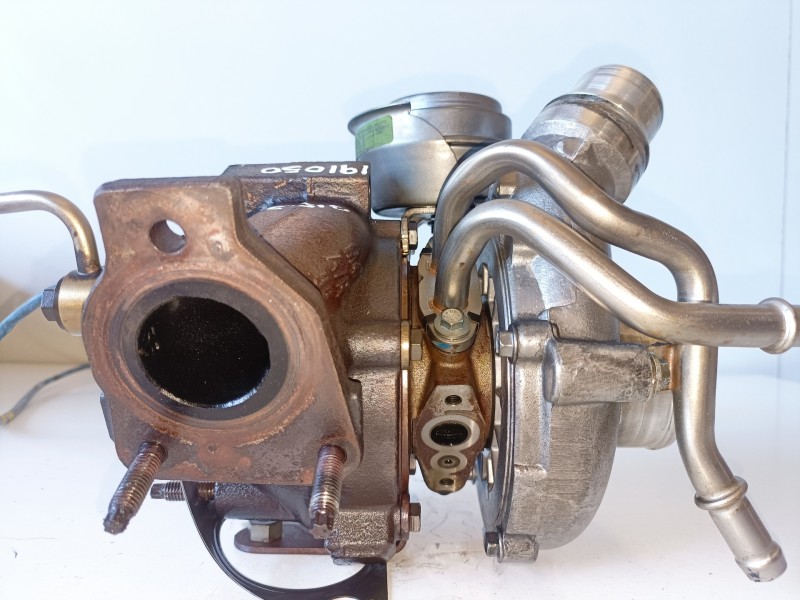 Recambio de turbocompresor para renault latitude m9r824 referencia OEM IAM H8200638766  
