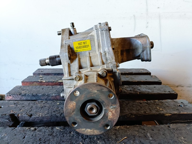 Recambio de caja transfer para hyundai santa fe (sm) d4ea referencia OEM IAM Y040300031  