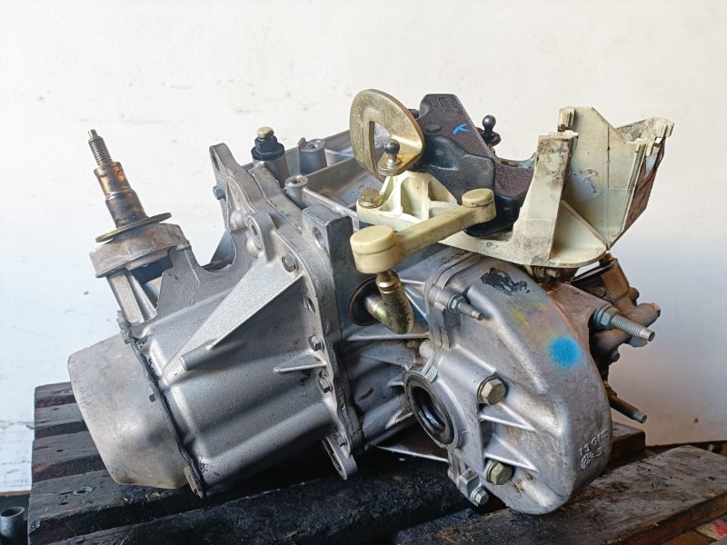 Recambio de caja cambios para peugeot 307 (s1)(04.2001) rhs referencia OEM IAM 20DM09  