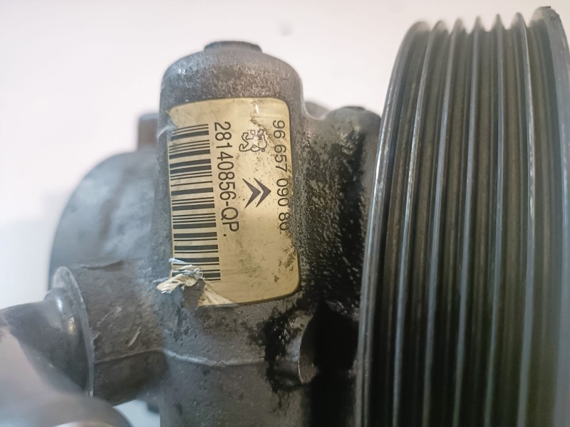 Recambio de bomba direccion para peugeot partner tepee 9hw referencia OEM IAM 9665709080  