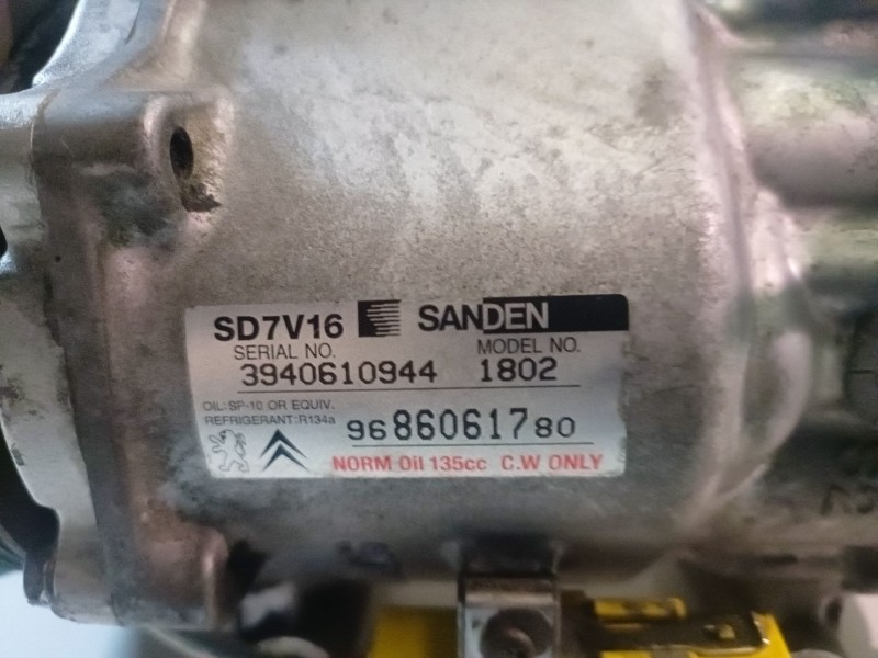 Recambio de compresor aire acondicionado para peugeot partner tepee 9hw referencia OEM IAM 9686061780  