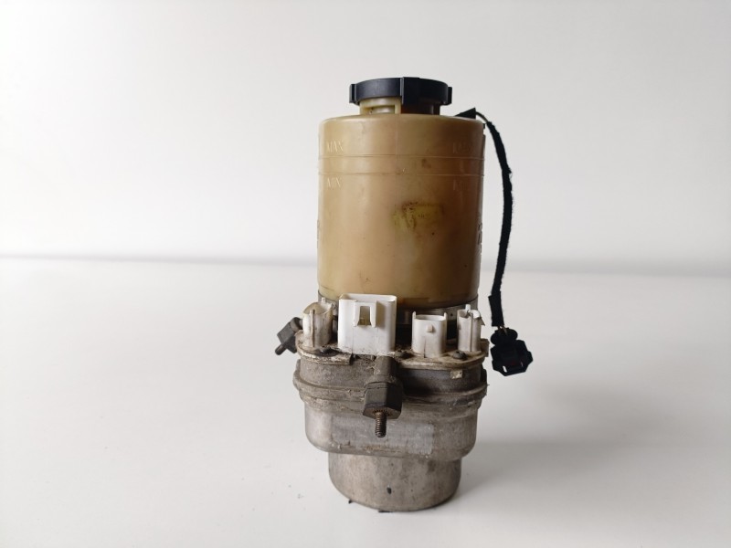 Recambio de bomba direccion para opel vectra c berlina y22dtr referencia OEM IAM   