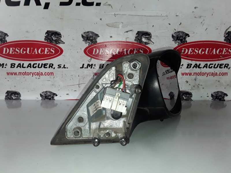 Recambio de retrovisor derecho para citroen xsara picasso rhy referencia OEM IAM 018015  