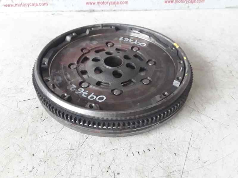 Recambio de volante motor para volkswagen golf vi cabriolet (517)(03.2011) referencia OEM IAM 417001911D12L22  