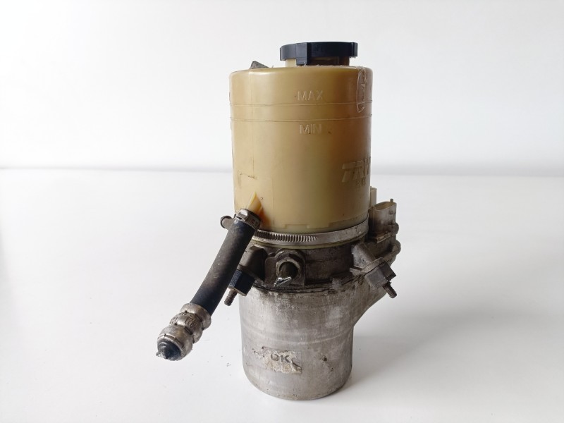 Recambio de bomba direccion para opel vectra c berlina y22dtr referencia OEM IAM   