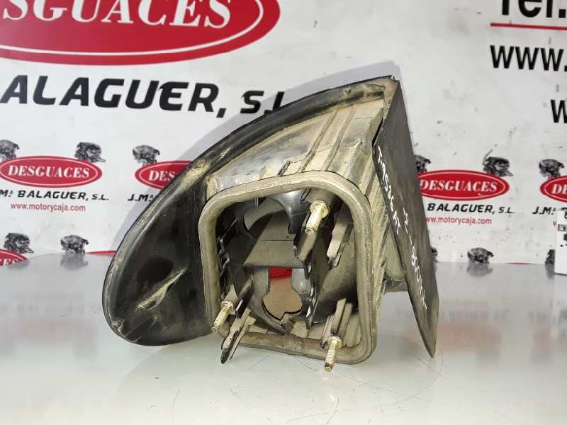 Recambio de piloto trasero derecho para renault megane i fase 2 classic (la...) k7m702 referencia OEM IAM   