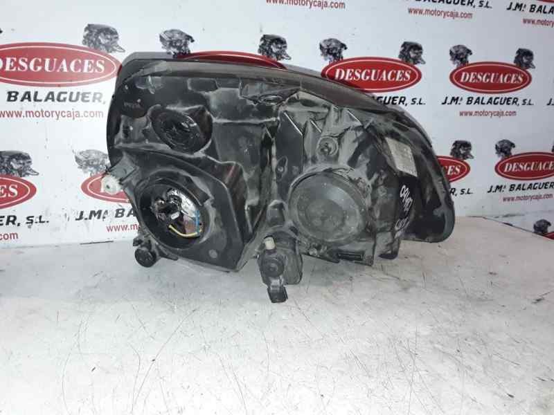 Recambio de faro izquierdo para renault clio ii symbol referencia OEM IAM 8200478984J  