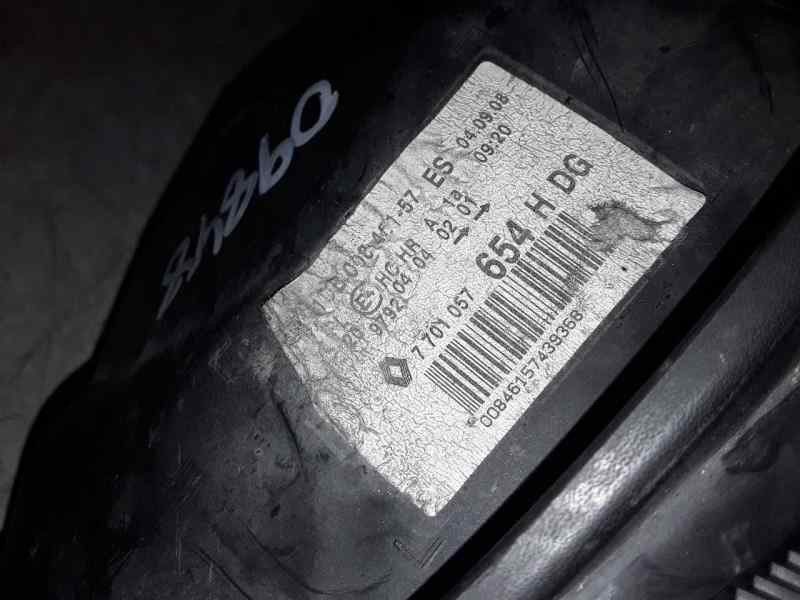 Recambio de faro izquierdo para renault clio ii symbol referencia OEM IAM 7701057654H  