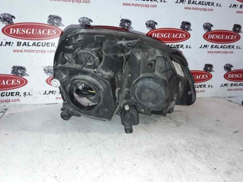 Recambio de faro izquierdo para renault clio ii symbol referencia OEM IAM 7701057654H  