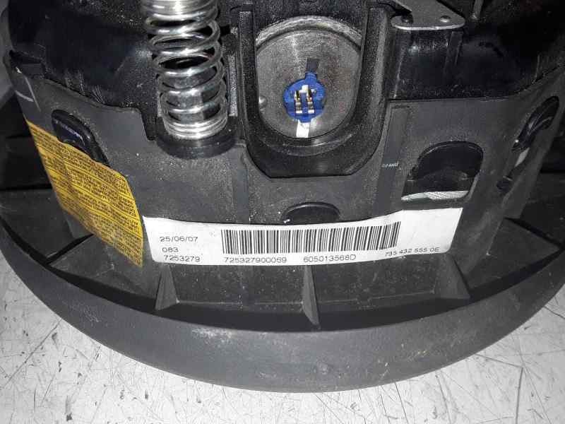 Recambio de airbag delantero izquierdo para fiat i doblò (119) referencia OEM IAM 605013568D / 735432555OE  