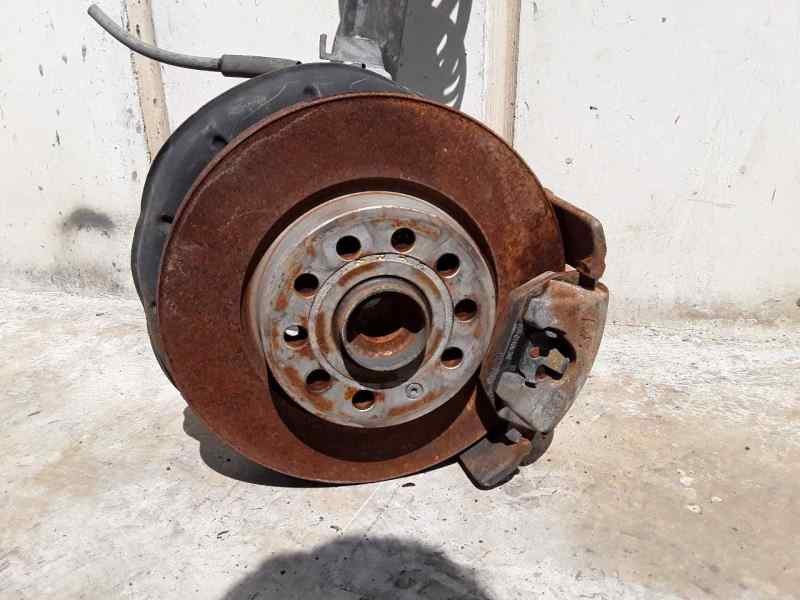 Recambio de mangueta delantera derecha para seat leon (1p1) referencia OEM IAM 1K0413031CG  