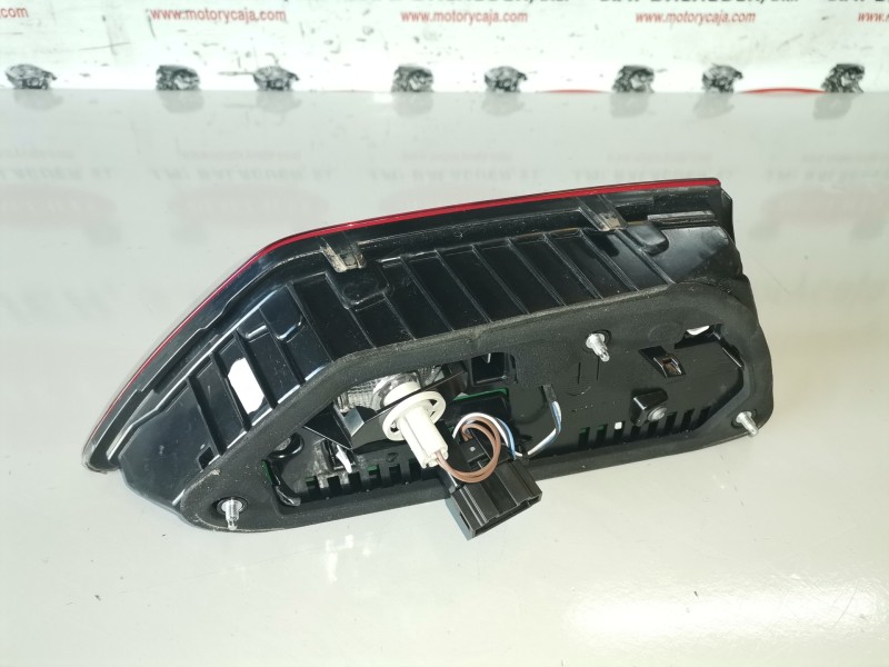 Recambio de piloto trasero derecho para seat leon st 5f8 cjxc referencia OEM IAM 5F9945308D  