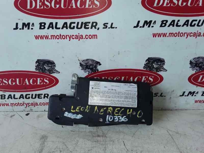Recambio de airbag lateral delantero derecho para seat leon (1m1) referencia OEM IAM 1M4808240  