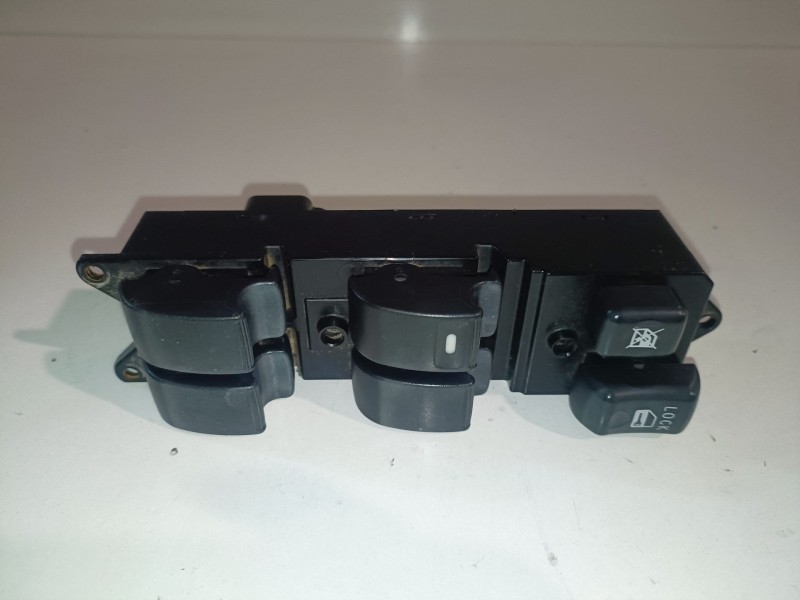 Recambio de mando elevalunas delantero izquierdo para mitsubishi asx (ga0w) 4n13 referencia OEM IAM 86008A207  