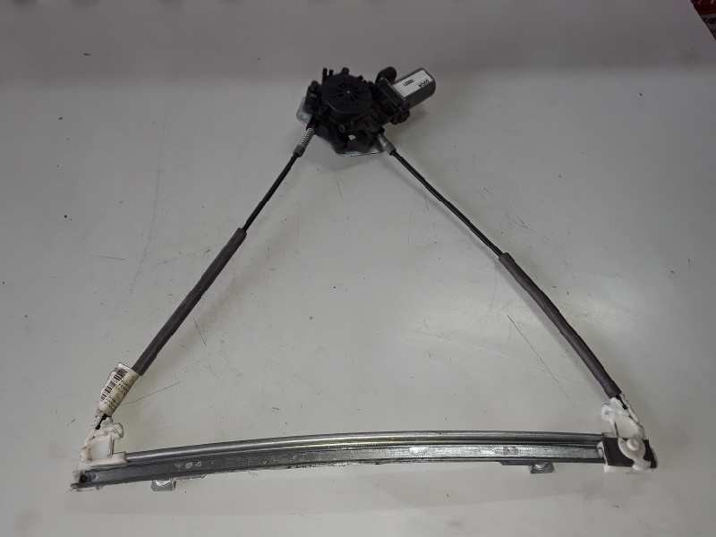 Recambio de elevalunas delantero izquierdo para renault clio ii fase ii (b/cb0) k9k704 referencia OEM IAM   