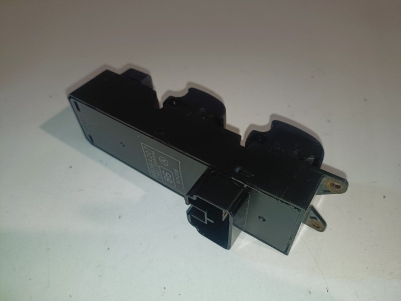 Recambio de mando elevalunas delantero izquierdo para mitsubishi asx (ga0w) 4n13 referencia OEM IAM 86008A207  