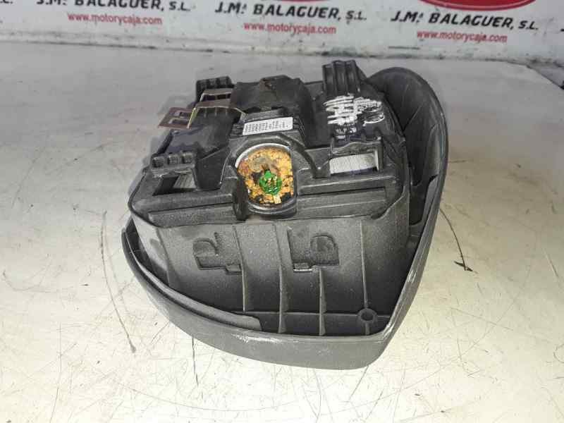Recambio de airbag delantero izquierdo para renault megane ii berlina 5p referencia OEM IAM 8200301512A  