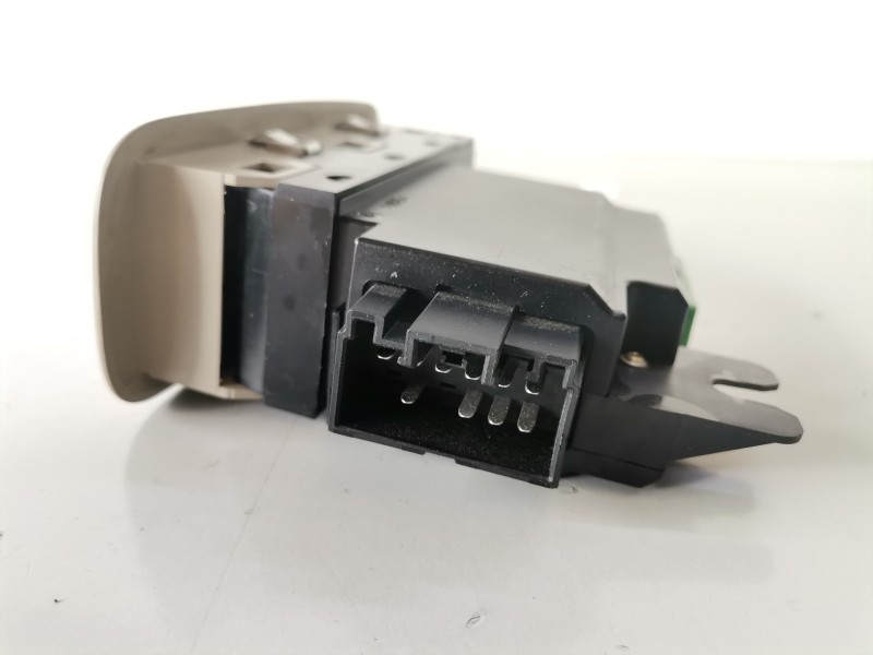 Recambio de mando elevalunas delantero izquierdo para volvo s60 berlina d5244t5 referencia OEM IAM 30798804  
