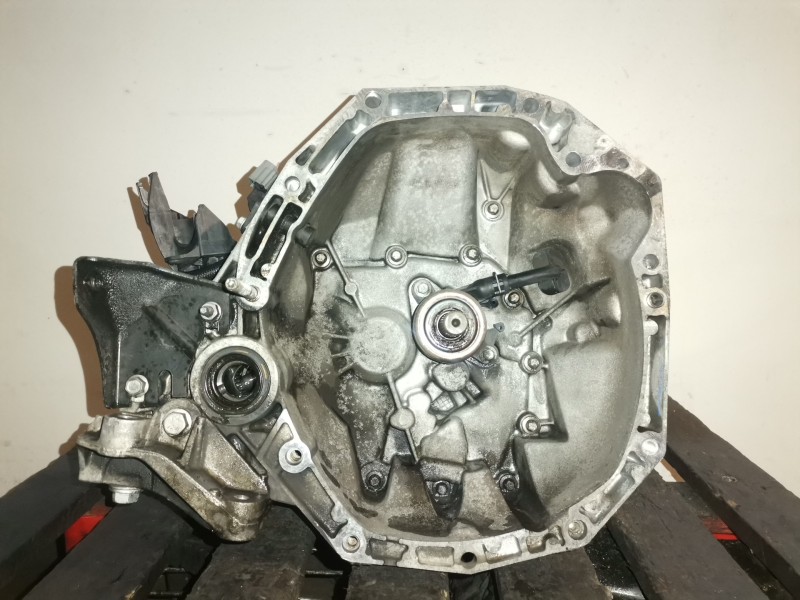 Recambio de caja cambios para renault twingo ii k9k740 referencia OEM IAM JH3166  