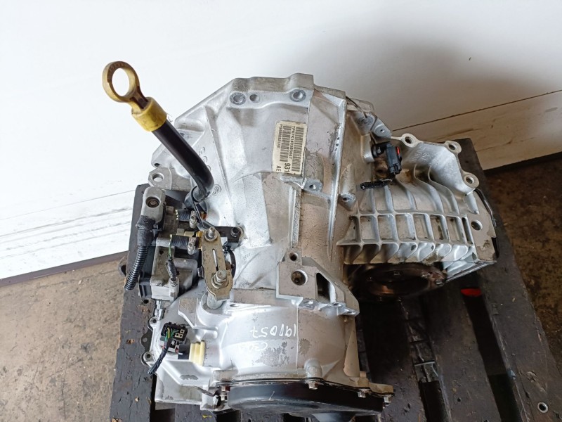Recambio de caja cambios para chrysler voyager (rg) gr03.3l referencia OEM IAM P04800931AE  