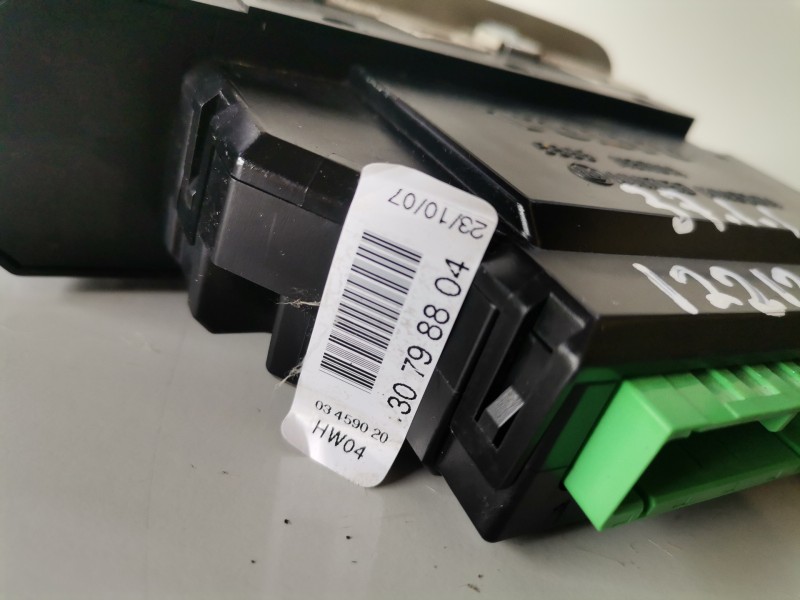 Recambio de mando elevalunas delantero izquierdo para volvo s60 berlina d5244t5 referencia OEM IAM 30798804  