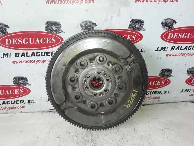 Recambio de volante motor para mazda 3 berlina (bk) referencia OEM IAM GGV30000039  