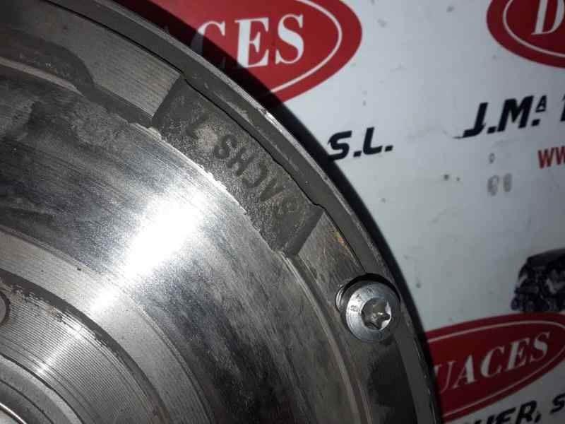 Recambio de volante motor para mazda 3 berlina (bk) referencia OEM IAM GGV30000039  