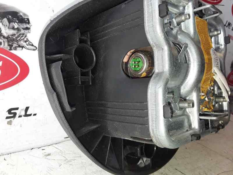 Recambio de airbag delantero izquierdo para renault clio iii referencia OEM IAM 8200677493  