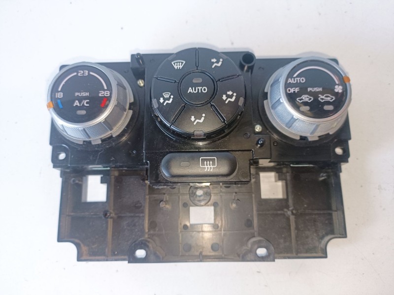 Recambio de mando climatizador para suzuki grand vitara (jb/jt) j20a referencia OEM IAM 3951065JD3  