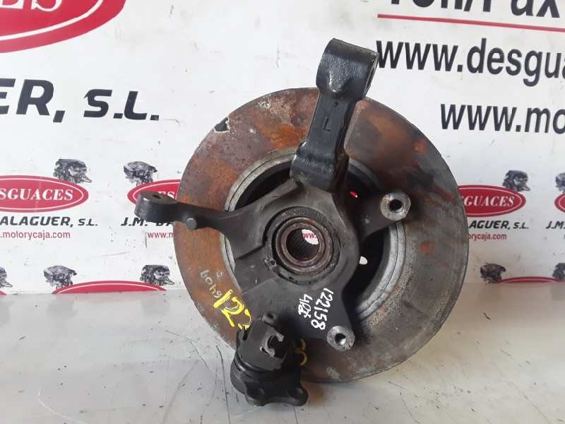 Recambio de mangueta delantera izquierda para opel vivaro f9q760 referencia OEM IAM   