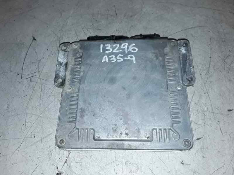 Recambio de centralita motor uce para chrysler voyager gs referencia OEM IAM 0281012275  