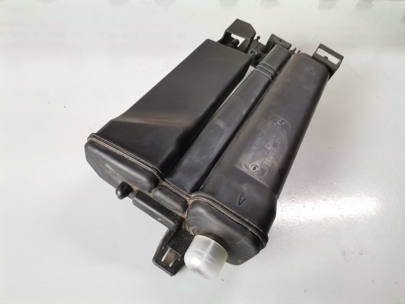 Recambio de filtro carbono activo para seat leon st 5f8 cjxc referencia OEM IAM 5Q0201801  