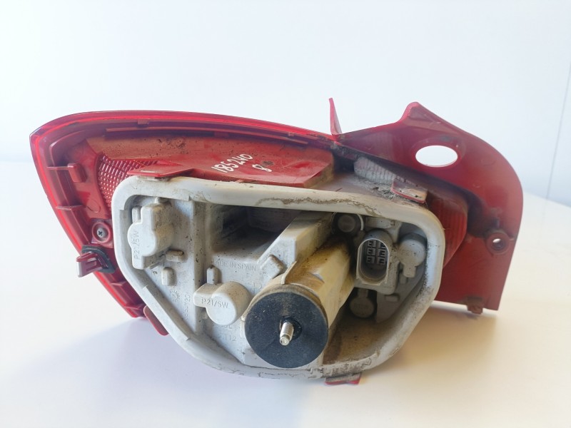 Recambio de piloto trasero izquierdo para seat ibiza berlina (6j5) bts referencia OEM IAM   